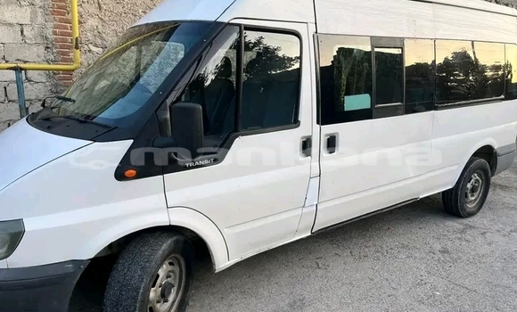 Buy Used Toyota Tercel White Car in Bagdadi in Imereti Buy Used Toyota Tercel White Car in Bagdadi in Imereti