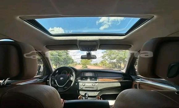 Buy Used BMW X1 White Car in Oni in Racha Buy Used BMW X1 White Car in Oni in Racha