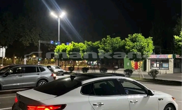 Buy Used Kia Optima White Car in Honi in Imereti Buy Used Kia Optima White Car in Honi in Imereti