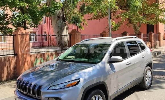 Buy Used Jeep Cherokee Other Car in Gurdzhaani in Kaheti Buy Used Jeep Cherokee Other Car in Gurdzhaani in Kaheti