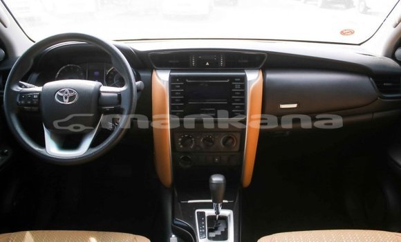 Buy Import Toyota Fortuner White Car in Import - Dubai in Abhasia Buy Import Toyota Fortuner White Car in Import - Dubai in Abhasia