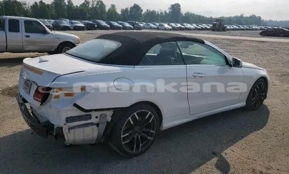 Buy Used Mercedes-Benz C-klasse AMG White Car in Bihvinta in Abhasia Buy Used Mercedes-Benz C-klasse AMG White Car in Bihvinta in Abhasia