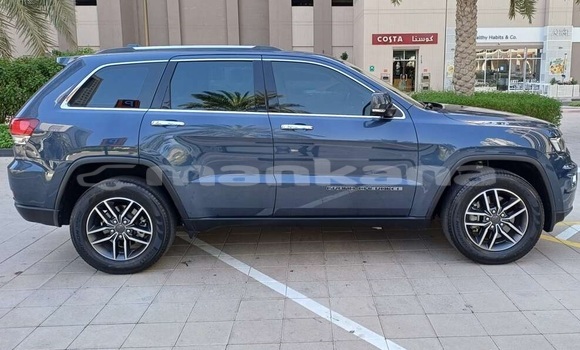 Buy Used Jeep Grand Cherokee Blue Car in Tbilisi in Tbilisi Buy Used Jeep Grand Cherokee Blue Car in Tbilisi in Tbilisi