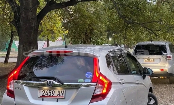 Buy Used Honda FIT Other Car in Bagdadi in Imereti Buy Used Honda FIT Other Car in Bagdadi in Imereti
