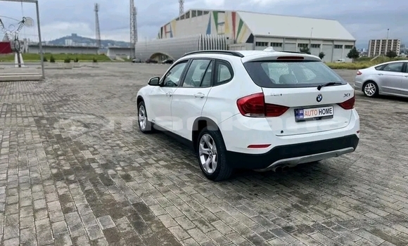 Buy Used BMW X1 White Car in Gulripshi in Abhasia Buy Used BMW X1 White Car in Gulripshi in Abhasia