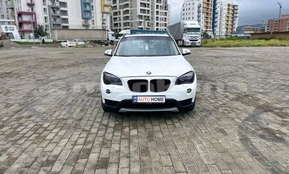 Buy Used BMW X1 White Car in Gulripshi in Abhasia Buy Used BMW X1 White Car in Gulripshi in Abhasia