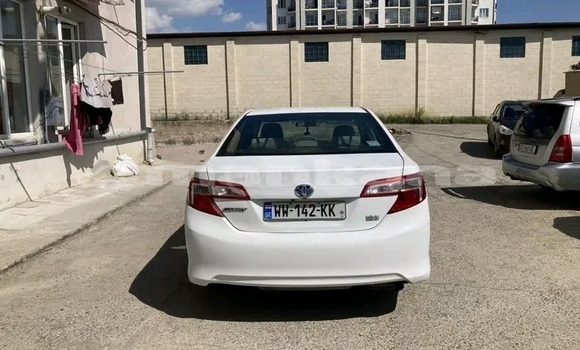Buy Used Toyota Camry White Car in Bihvinta in Abhasia Buy Used Toyota Camry White Car in Bihvinta in Abhasia