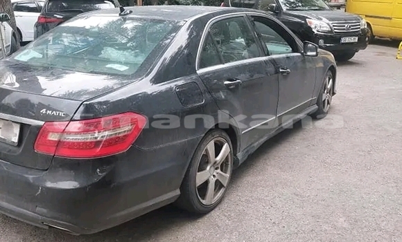 Buy Used Mercedes-Benz E-klasse Black Car in Bihvinta in Abhasia Buy Used Mercedes-Benz E-klasse Black Car in Bihvinta in Abhasia