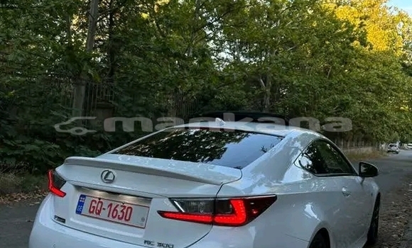 Buy Used Lexus IS 300 White Car in Bihvinta in Abhasia Buy Used Lexus IS 300 White Car in Bihvinta in Abhasia