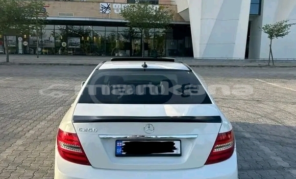 Buy Used Mercedes-Benz 250 White Car in Dioknisi in Ajaria Buy Used Mercedes-Benz 250 White Car in Dioknisi in Ajaria