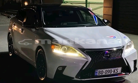 Buy Used Lexus SC 430 White Car in Bihvinta in Abhasia Buy Used Lexus SC 430 White Car in Bihvinta in Abhasia