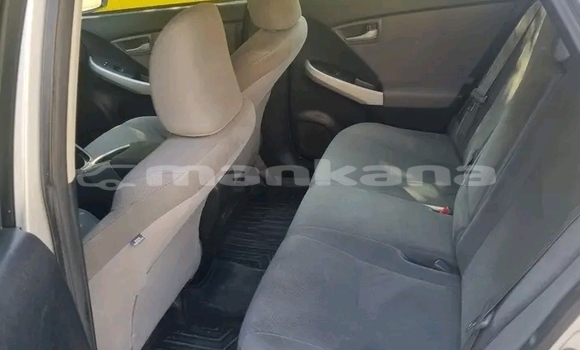 Buy Used Toyota Prius White Car in Bihvinta in Abhasia Buy Used Toyota Prius White Car in Bihvinta in Abhasia