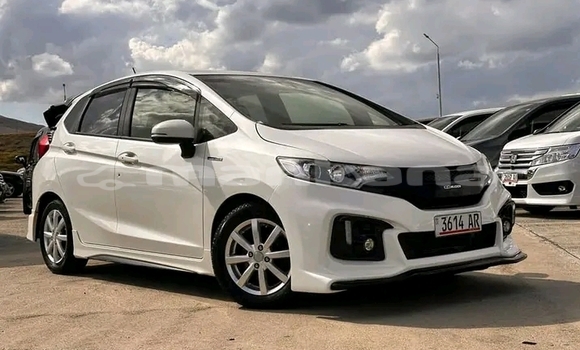 Buy Used Opel Corsa White Car in Bihvinta in Abhasia Buy Used Opel Corsa White Car in Bihvinta in Abhasia