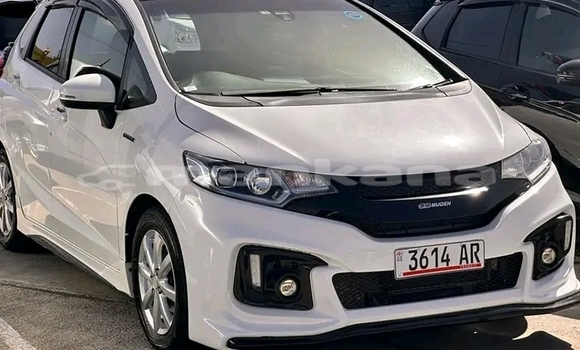 Buy Used Opel Corsa White Car in Bihvinta in Abhasia Buy Used Opel Corsa White Car in Bihvinta in Abhasia