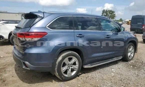 Buy Used Toyota Highlander Black Car in Gudauta in Abhasia Buy Used Toyota Highlander Black Car in Gudauta in Abhasia