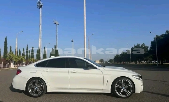 Buy Used Toyota Camry White Car in Kutaisi in Imereti Buy Used Toyota Camry White Car in Kutaisi in Imereti