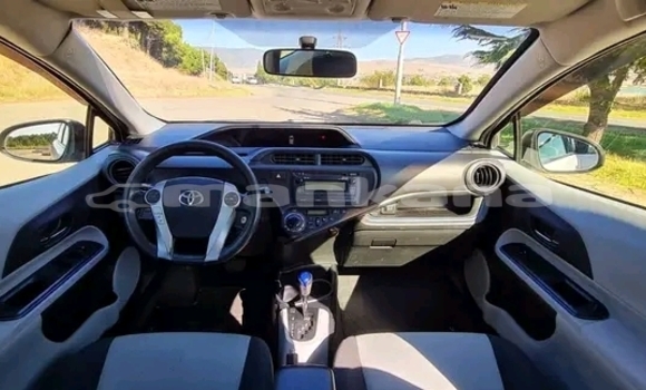 Buy Used Toyota Prius White Car in Kobuleti in Ajaria Buy Used Toyota Prius White Car in Kobuleti in Ajaria