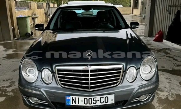 Buy Used Mercedes-Benz 270D Black Car in Batumi in Ajaria