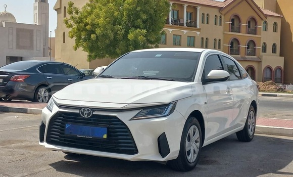 Buy Used Toyota Yaris White Car in Tbilisi in Tbilisi Buy Used Toyota Yaris White Car in Tbilisi in Tbilisi