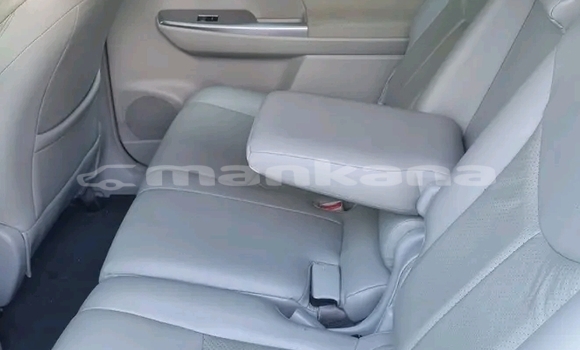 Buy Used Toyota Prius White Car in Bagdadi in Imereti Buy Used Toyota Prius White Car in Bagdadi in Imereti