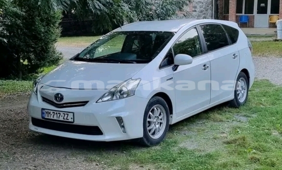 Buy Used Toyota Prius White Car in Bagdadi in Imereti Buy Used Toyota Prius White Car in Bagdadi in Imereti