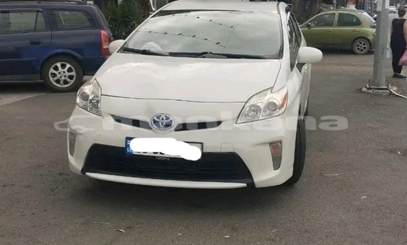 Buy Used Toyota Prius White Car in Batumi in Ajaria Buy Used Toyota Prius White Car in Batumi in Ajaria