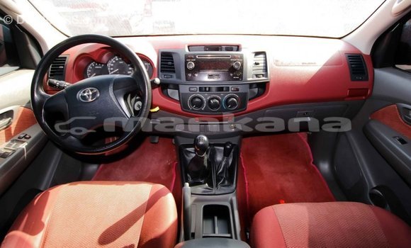 Buy Import Toyota Hilux Red Car in Import - Dubai in Abhasia Buy Import Toyota Hilux Red Car in Import - Dubai in Abhasia