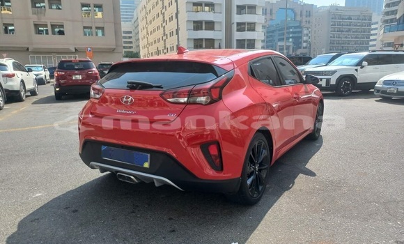 Buy Used Hyundai Veloster Red Car in Rustavi in Tbilisi Buy Used Hyundai Veloster Red Car in Rustavi in Tbilisi