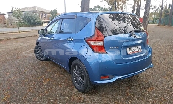 Buy Used Toyota Matrix Blue Car in Honi in Imereti Buy Used Toyota Matrix Blue Car in Honi in Imereti