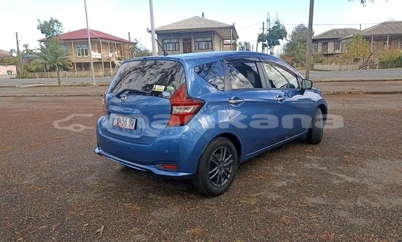 Buy Used Toyota Matrix Blue Car in Honi in Imereti Buy Used Toyota Matrix Blue Car in Honi in Imereti