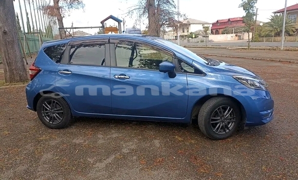 Buy Used Toyota Matrix Blue Car in Honi in Imereti Buy Used Toyota Matrix Blue Car in Honi in Imereti