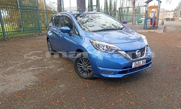 Buy Used Toyota Matrix Blue Car in Honi in Imereti Buy Used Toyota Matrix Blue Car in Honi in Imereti