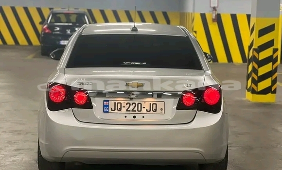 Buy Used Chevrolet Cruze White Car in Kobuleti in Ajaria Buy Used Chevrolet Cruze White Car in Kobuleti in Ajaria