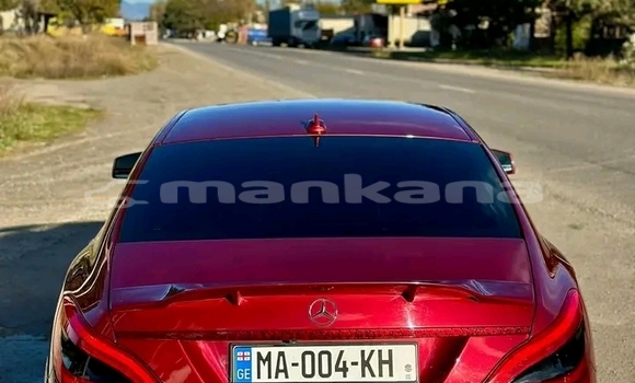 Buy Used Hyundai Elantra Red Car in Gagra in Abhasia Buy Used Hyundai Elantra Red Car in Gagra in Abhasia