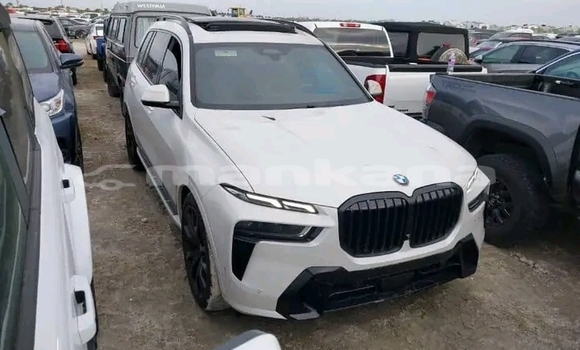 Buy Used BMW X7 White Car in Mcheta in Mcheta-Mtianeti Buy Used BMW X7 White Car in Mcheta in Mcheta-Mtianeti