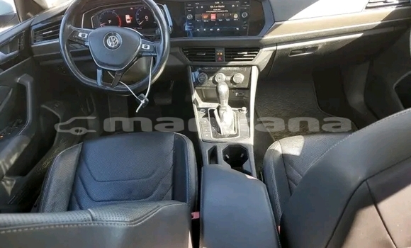 Buy Used Volkswagen Jetta White Car in Ochamchira in Abhasia Buy Used Volkswagen Jetta White Car in Ochamchira in Abhasia