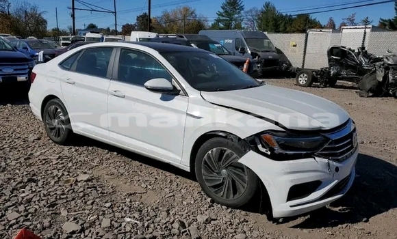 Buy Used Volkswagen Jetta White Car in Ochamchira in Abhasia Buy Used Volkswagen Jetta White Car in Ochamchira in Abhasia