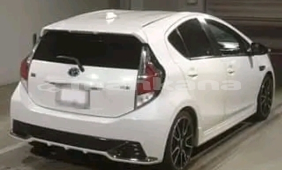 Buy Used Toyota Aqua White Car in Kvareli in Kaheti Buy Used Toyota Aqua White Car in Kvareli in Kaheti