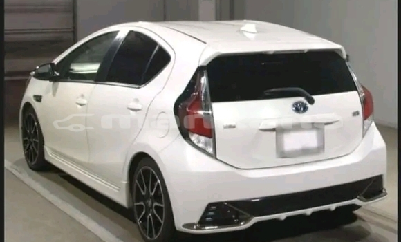 Buy Used Toyota Aqua White Car in Kvareli in Kaheti Buy Used Toyota Aqua White Car in Kvareli in Kaheti