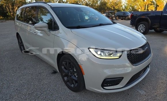 Buy Used Chrysler Pacifica White Car in Tbilisi in Tbilisi Buy Used Chrysler Pacifica White Car in Tbilisi in Tbilisi