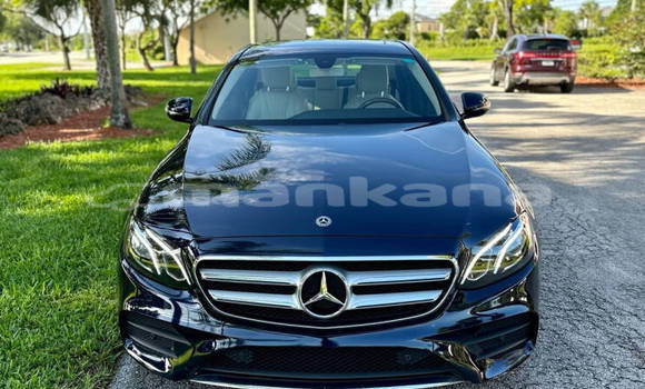 Buy Used Mercedes-Benz E–Class Blue Car in Tbilisi in Tbilisi Buy Used Mercedes-Benz E–Class Blue Car in Tbilisi in Tbilisi