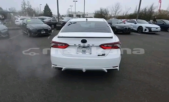 Buy Used Toyota Camry White Car in Gali in Abhasia Buy Used Toyota Camry White Car in Gali in Abhasia