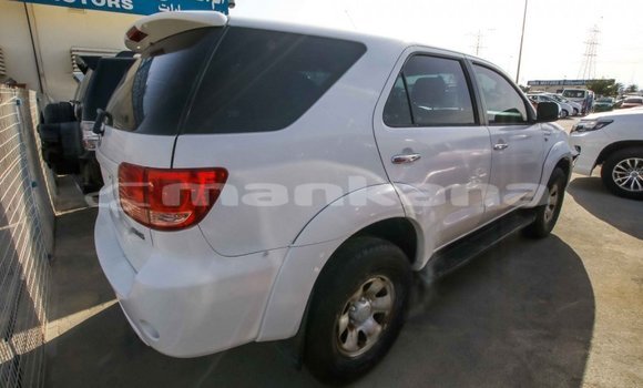 Buy Import Toyota Fortuner White Car in Import - Dubai in Abhasia Buy Import Toyota Fortuner White Car in Import - Dubai in Abhasia