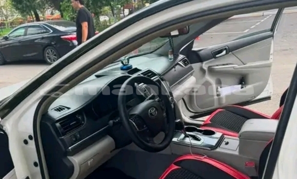 Buy Used Toyota Camry White Car in Batumi in Ajaria Buy Used Toyota Camry White Car in Batumi in Ajaria
