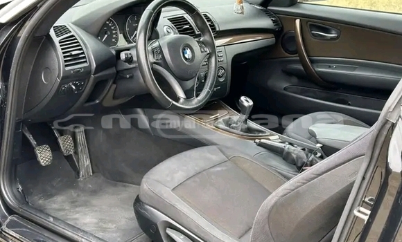 Buy Used Toyota Matrix Black Car in Batumi in Ajaria Buy Used Toyota Matrix Black Car in Batumi in Ajaria