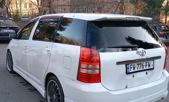 Buy Used Toyota Highlander White Car in Batumi in Ajaria Buy Used Toyota Highlander White Car in Batumi in Ajaria