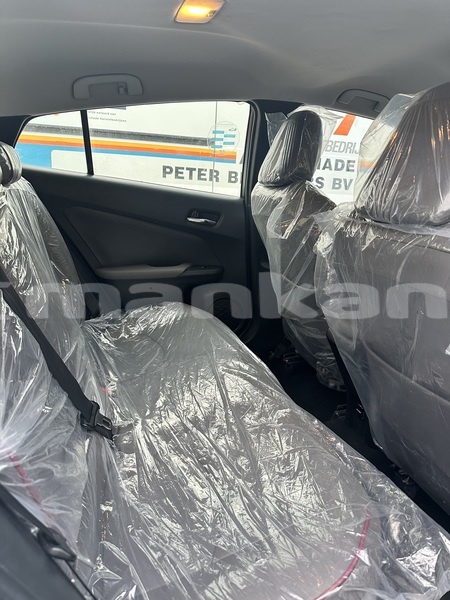 Big with watermark toyota prius abhasia import dubai 6767