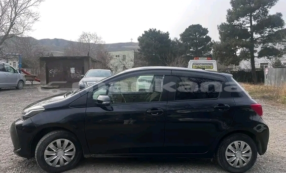 Buy Used Toyota Vitz Black Car in Ahali Atoni in Abhasia Buy Used Toyota Vitz Black Car in Ahali Atoni in Abhasia