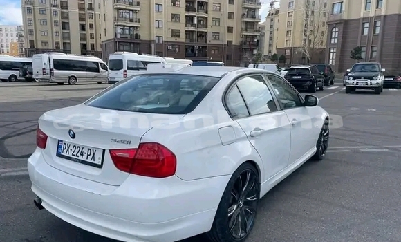 Buy Used Toyota Corolla White Car in Batumi in Ajaria Buy Used Toyota Corolla White Car in Batumi in Ajaria