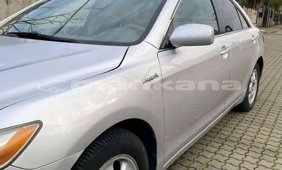 Buy Used Toyota Camry White Car in Bagdadi in Imereti Buy Used Toyota Camry White Car in Bagdadi in Imereti